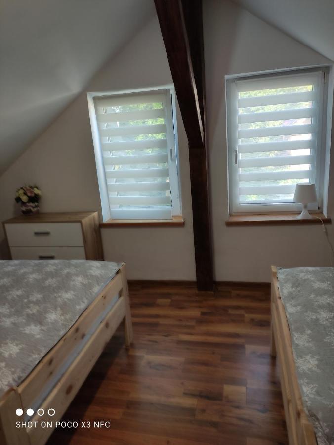 Pod Roza Apartment Karnice